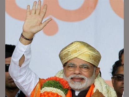 bjp angry with economist view on modi and rahul