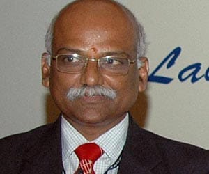 r gandhi is news deputy governer of rbi