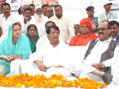 amar singh and wife own assets worth 96.16 crore
