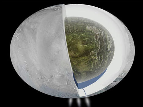 water found in saturn's moon