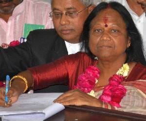 these political wives are richer than husbands