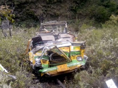 Two bus accidents in Himachal