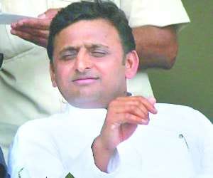 akhilesh government increases money for cleaners