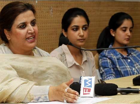 Sensational Allegation on BJP candidate Kiran Kher by her sister in law