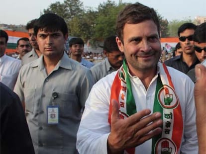 hashtag excelled congress in social media over bjp 