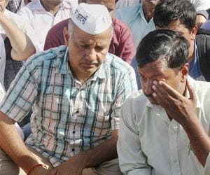 AAP gives clarification on slap case to EC
