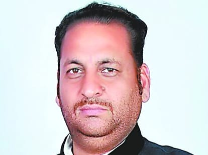 8 Independent Candidates from Chandigarh
