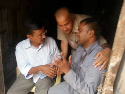 Arvind kejriwal met slapper lali