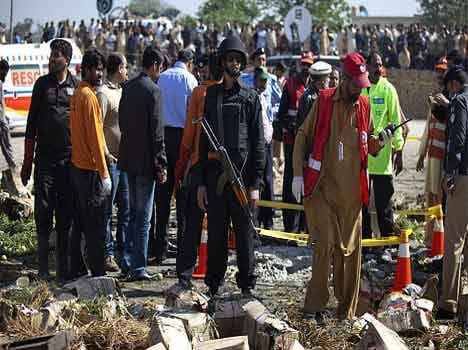 blast in pak