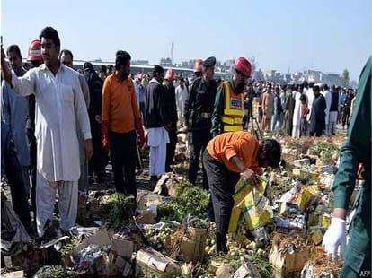 blast in pak