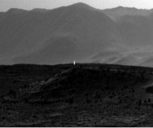 light seen on mars, could be ufo