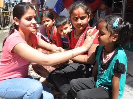girl worship in navratri