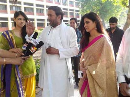 record voting in 11 lok sabha seats of delhi ncr