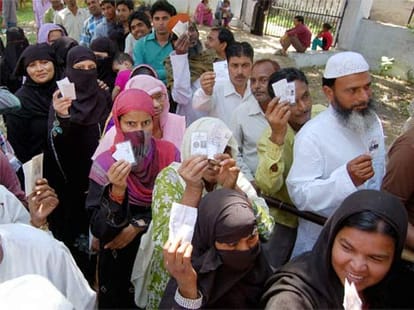 live coverage of voting in western uttar pradesh
