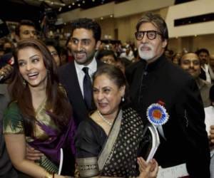 Abhishek Bachchan Aishwarya bought 41.14 million flat