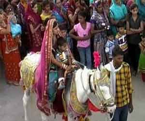 marriage ritual bride on horse