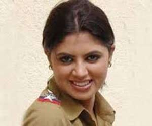 voter started teasing female police by saying inspector chandramukhi chaula