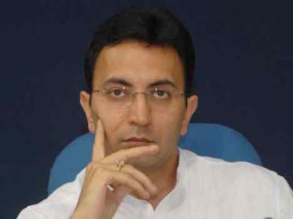 jitin prasad attack on modi government.