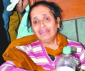 Bad Management System in PGI, Patients Embarrassed
