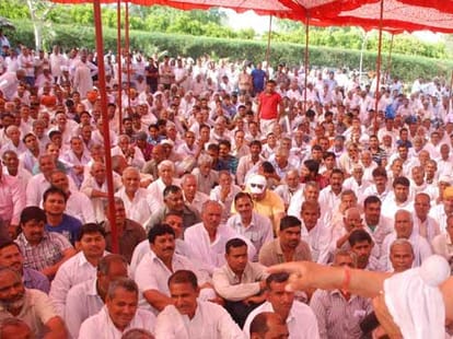 Khap Panchayat big decision on Inter Cast marriage
