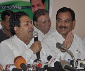 vadra land deal: MP rajiv shukla statement on modi
