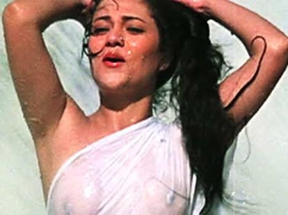 sencor board unhappy with cleavge of actress