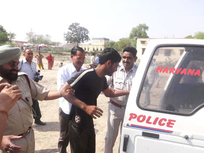 veeru act in sirsa by drunk husband