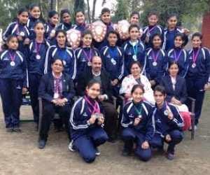 Fencing Team of City Beautiful win gold