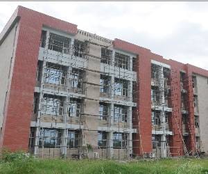 new college building and shopping complex in the PU 