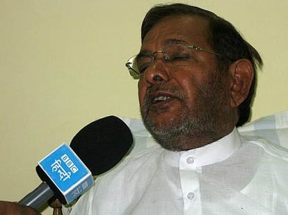 nitish kumar's resignation is final and right says sharad yadav