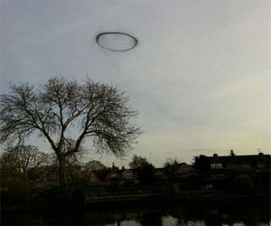 ufo seen for three minutes