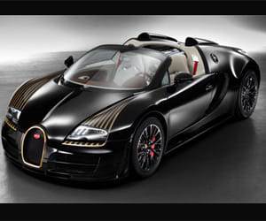 Buggati unveils Black Bess Veyron