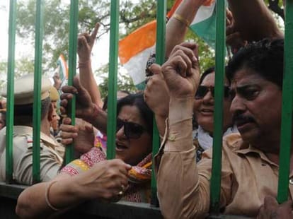 many issues running within congress
