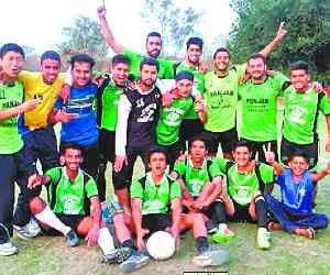  Khalsa College Boys Win Football Tournament