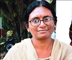 meenakshi natrajan has to fight modi on mandsaur seat 