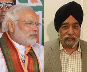 ex sikh head paramjeet singh sarna attacks on narendra modi