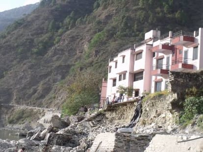 hundred year old atm in uttarakhand