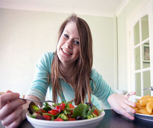 girl who would taste food for the first time ever in 15 years