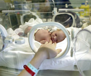 12 year girl becomes britain's youngest mother