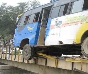 speed driving: 3 accident claims 5 death