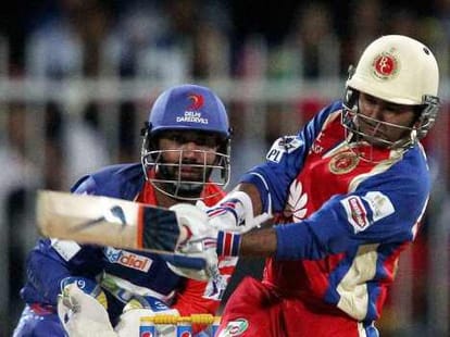 yuvraj shine in rcb s victory in IPL 