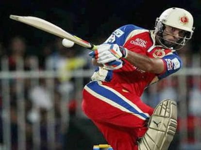 yuvraj singh blast against Delhi Daredevils  
