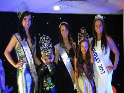brothers who always win female beuty pageants
