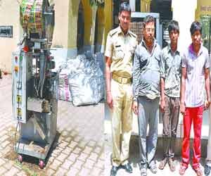 Rade on fake tobacco factory