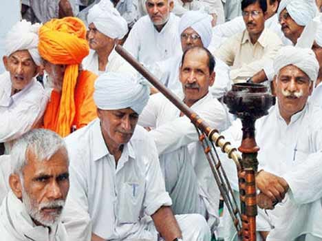 khap panchayat order to family to give divorce to daughter-in-law