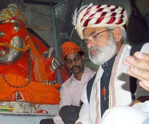 duplicate modi in varanasi