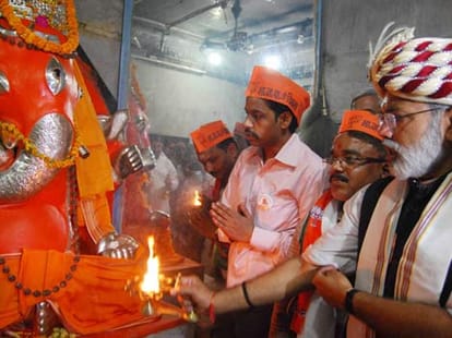 duplicate modi in varanasi