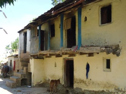 ground report of bhuwan chandra khanduri village