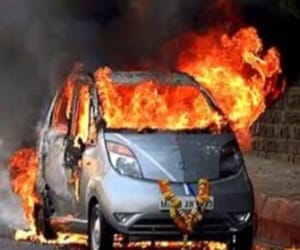 car caught fire in hospital premises