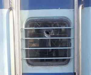 Passengers robbed and assaulted in moving train case opens